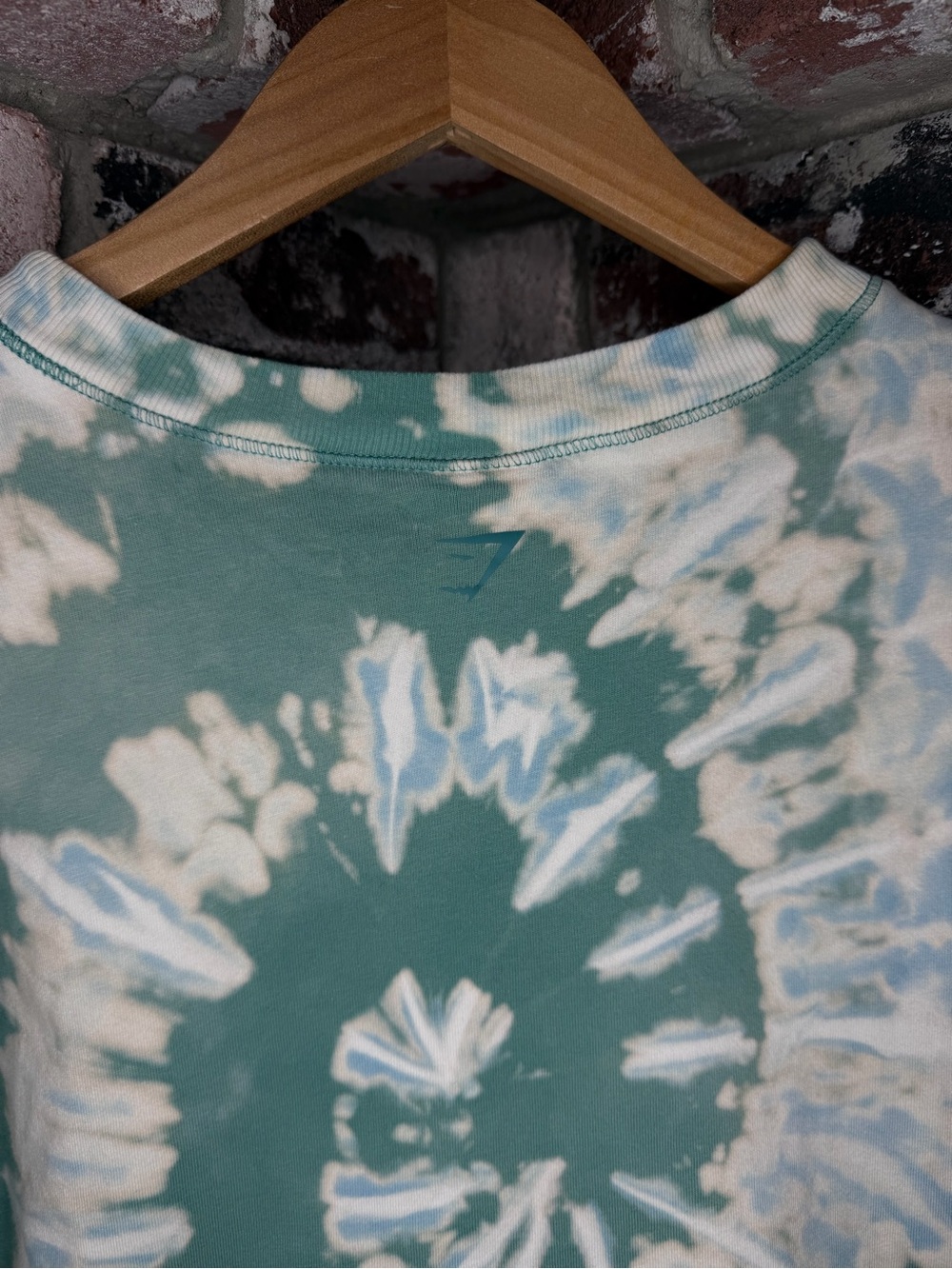 Gymshark Boxy Gym Custom Bleach Spiral Tie-Dye Cropped Tee- Seafoam Green/Cream - Picture 7 of 9